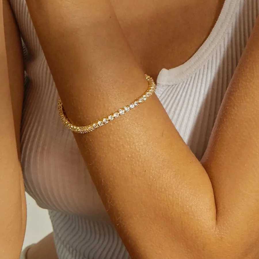 Dazzling Tennis Bracet For Wen Men 45mm Shiny Zircon d Out Chain Crystal Coup Mens Wens Bracet Whosa JewelryW251027