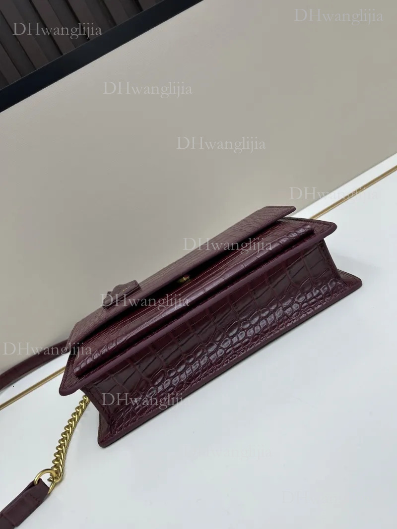 DHGM High quality fashion designer pleated Clamshell chain tote Classic Sunset Beautiful ladies organ bag