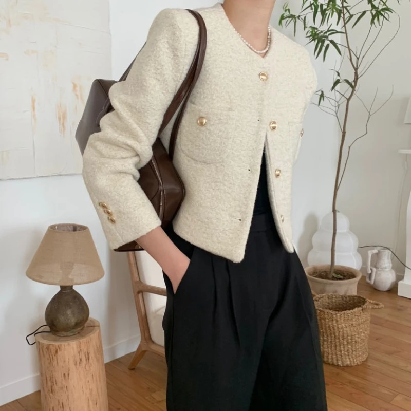Women Autumn Winter French Vintage Coat Temperament High Quality Korean Casual Single Breasted Slim Tweed Jackets 251027