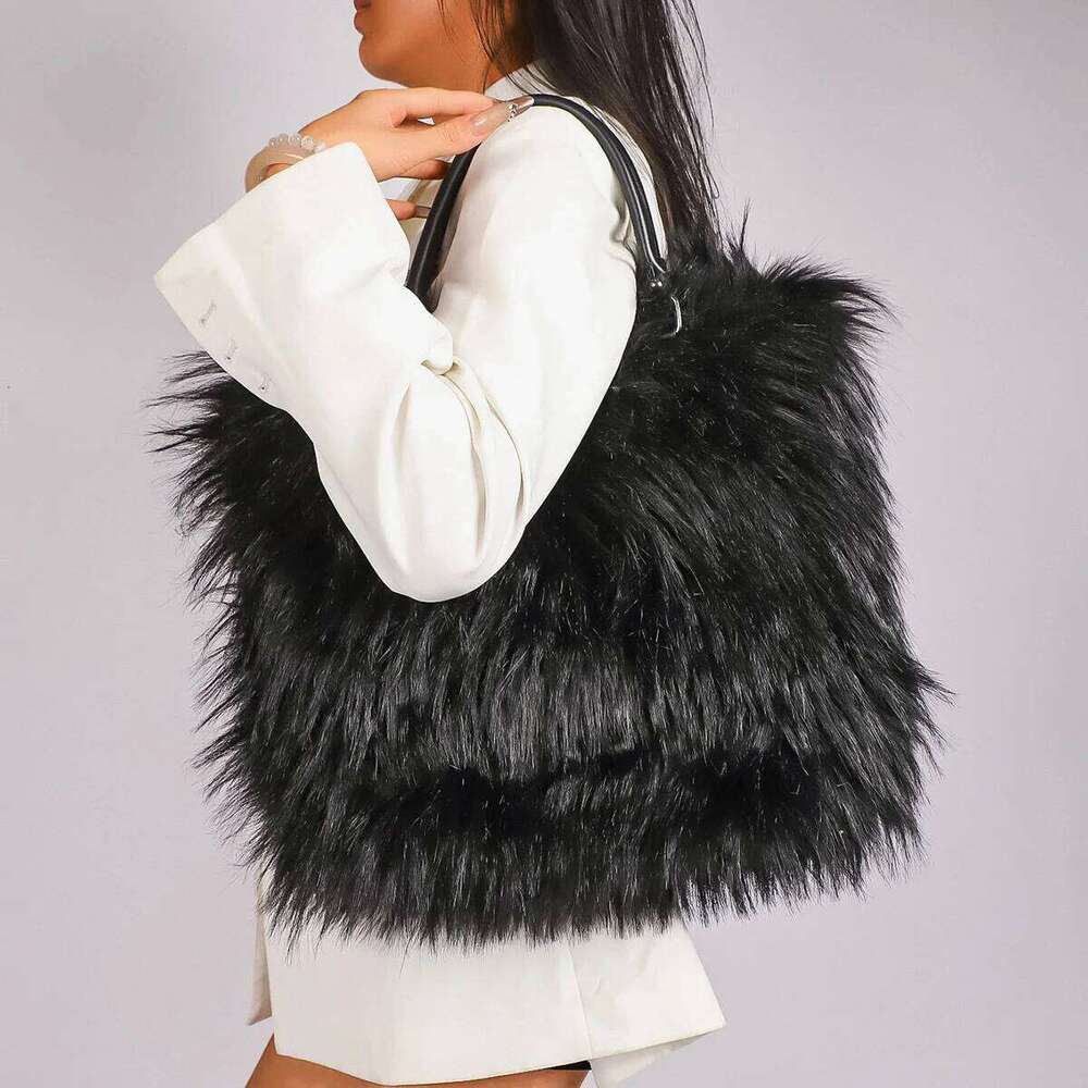 Large Plush Tote Faux Fur Shoulder Bag Winter Fluffy Designer Handbags Warm Soft Crossbody Bags For Women Shopper Purses