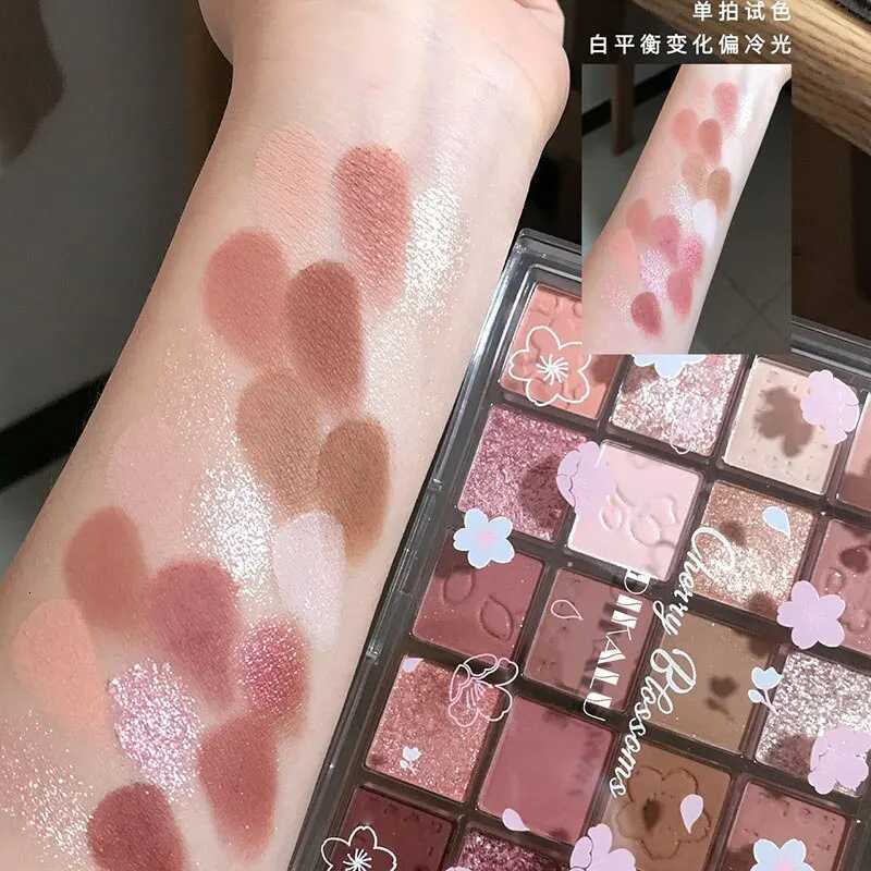 DIKALU Evening Cherry Dance Eyeshadow Tray 20 Color Large Plate Pearl Matte Bright Milk Tea Color Affordable SpringXJ251027