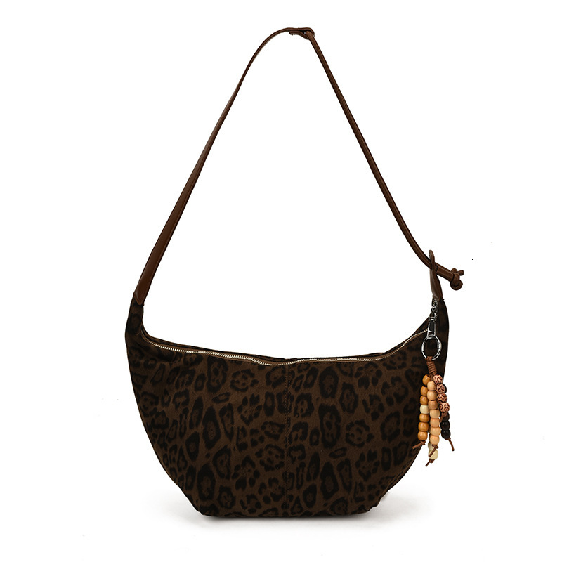 Free shipping designer bag Simple Horn Bag for Women New Fashion Versatile Casual Crossbody Bag Large Capacity Single Shoulder Dumpling Bag