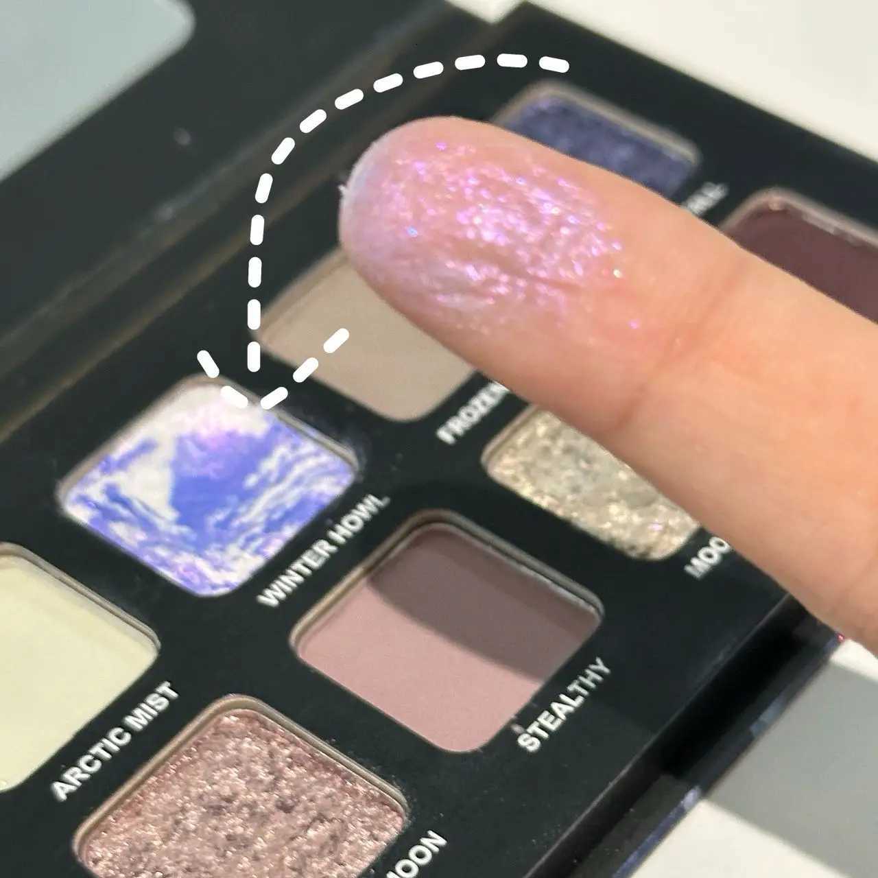 12 Colors Metallic Eyeshadow Palette Pearl Matte Sparkling Shimmer Blue Eye Shadow Highlighter Brighten Glitter Halloween MakeupXJ251027