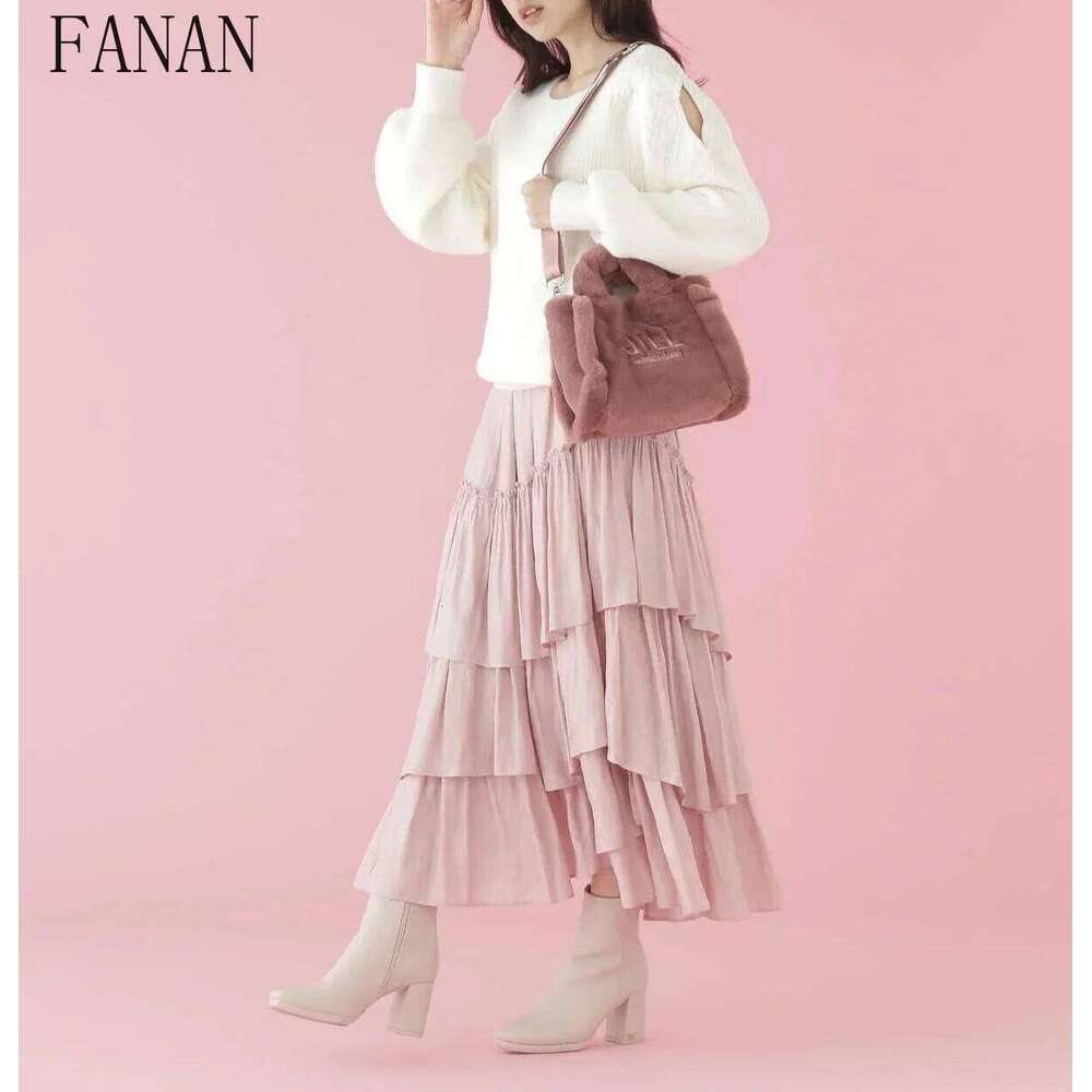 Designer Luxury Autumn Winter Women S Handbags New Sweet Plush Handbag Fashion Messenger Bags Versatile Shoulder Casual Tote Top Handle Bag