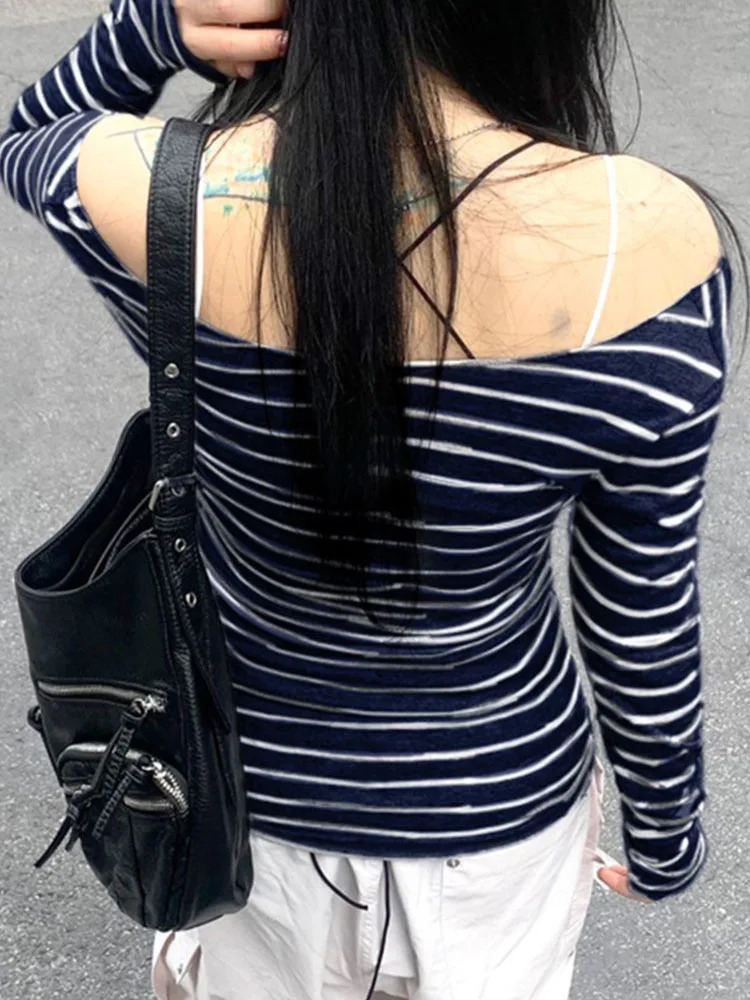 Japanese Basic Slim Long Sleeve Stripe Tee Off Shoulder O Neck Korean Street Style Spring Autumn Y2K Gray T Shirt Women 251027