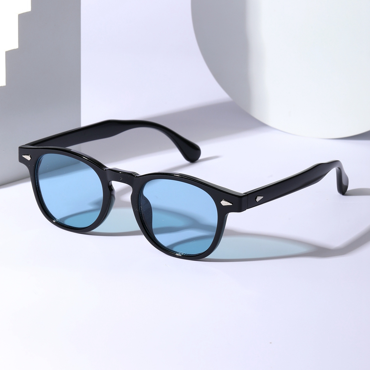 1pc Retro Classic Diamond-Shaped Accessories Arrow-Decorated Women's Fashion Sunglasses in Black Marble Color, Blue-Gray for Summer and All Seaso