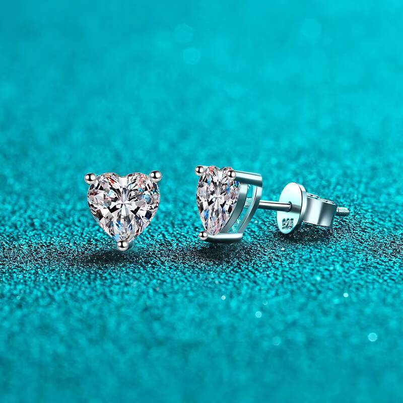 S925 Sterling Sliver Moissanite Diamonds 2CT 4CT Heart Earrings for Women Simple Design Fashion Jewelry