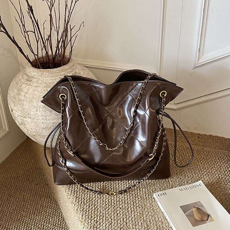 designer bag tote bag Quilted Chain for Women 2025 New Trendy Fashion Bucket High-end Large Capacity Underarm Bag