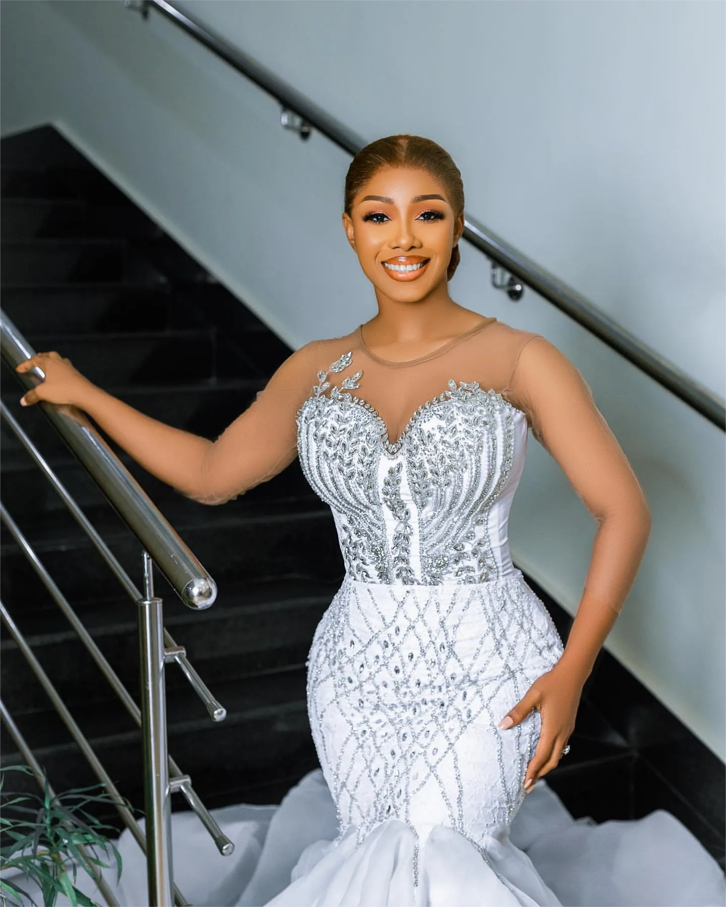 Arabic Aso Ebi Plus Size Mermaid Wedding Dress in Ivory with Full Sleeves Crystals Beaded and Organza Fabric For Bride