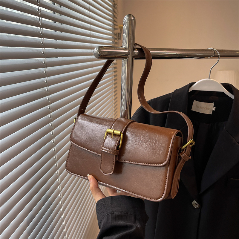 Free shipping designer bag New Trendy Fashion Casual Shoulder Underarm Bag for Women Autumn Winter Textured Crossbody Small Square Bag