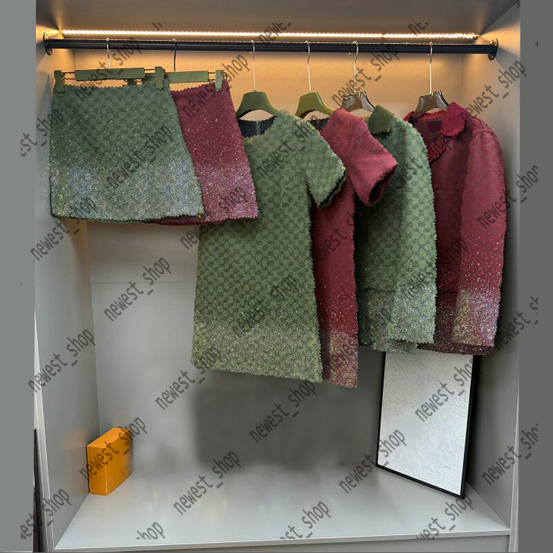 Womens Two Piece Dress designer women Color hot stamping Letter Jacquard High Waist Dresses lady luxury Short skirts Sexy Ladies red green