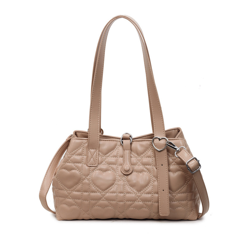 Korean elegant style fashionable heart-shaped handbag autumn and winter new item versatile simple style trendy women's shoulder bag luxurious des