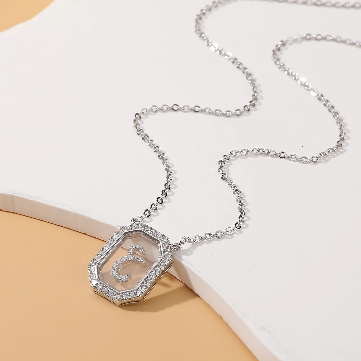 Womens Fashion Necklace Simple Zircon Arabic Letters Glass Square Chain Necklace Arabian Style Jewelry Accessory 251023