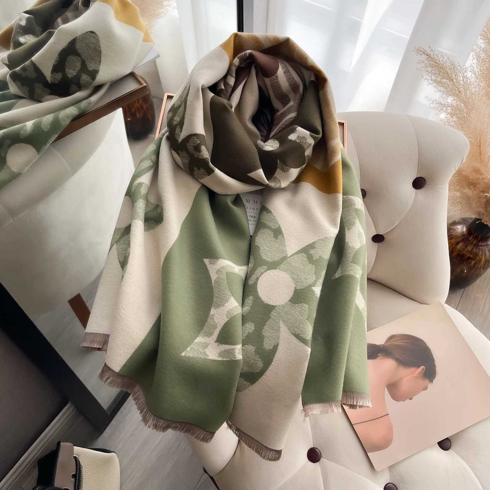 Laest Design Egant Pashmina Shawl Imitation Cashmere Jacquard Pattern Scarves Winter Collocation Thicke Warm Scarf ShawlW251027