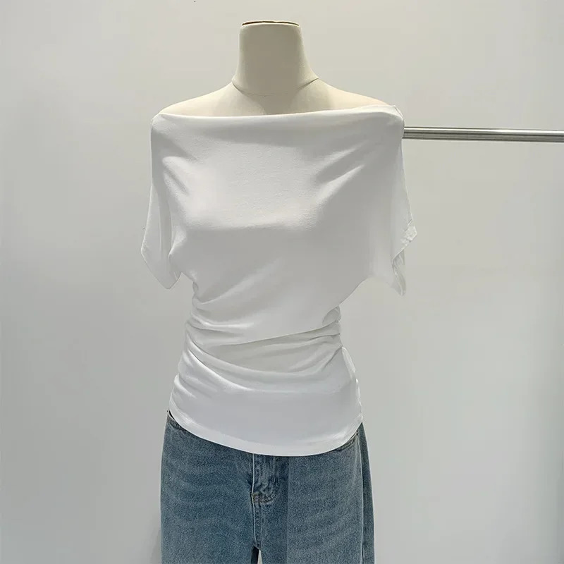 Summer Pure Desire One Shoulder Black Short Sleeve Womens Tshirt Korean Style Slimming Top Exposed Shoulder Fashionable 251027