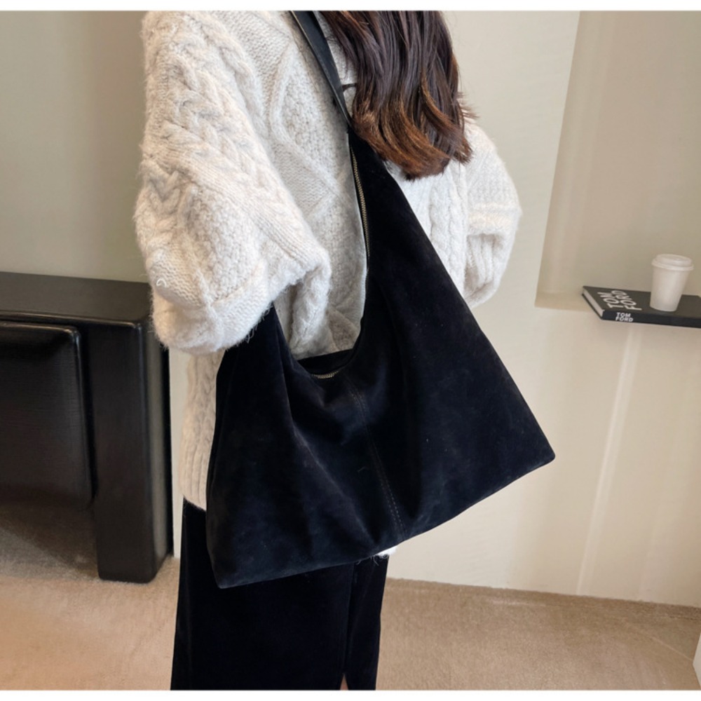 Womens Retro Velvet Tote - Stylish Underarm & Shoulder Bag with Large Capacity