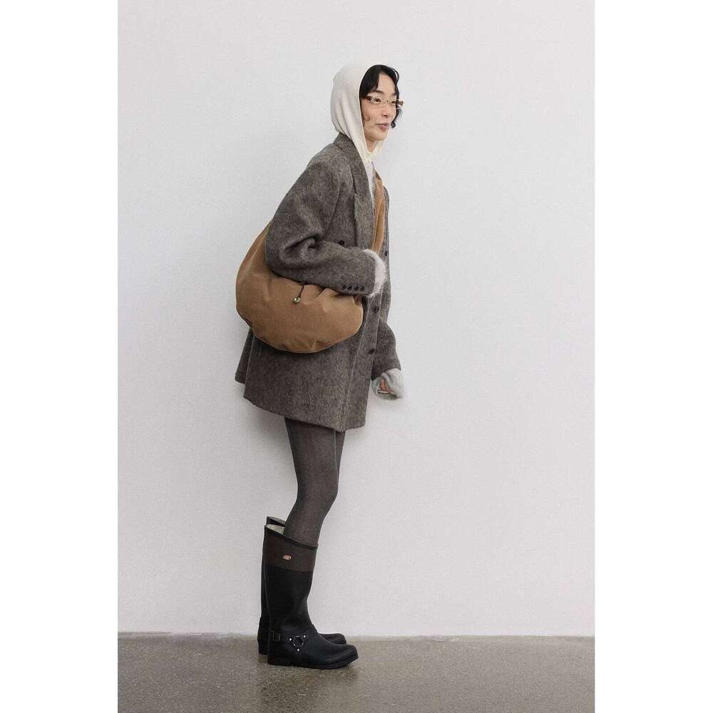 European American Retro Frosted Suede Leather Women's Autumn And Winter New Large Capacity Oval Shoulder Bag Trendy