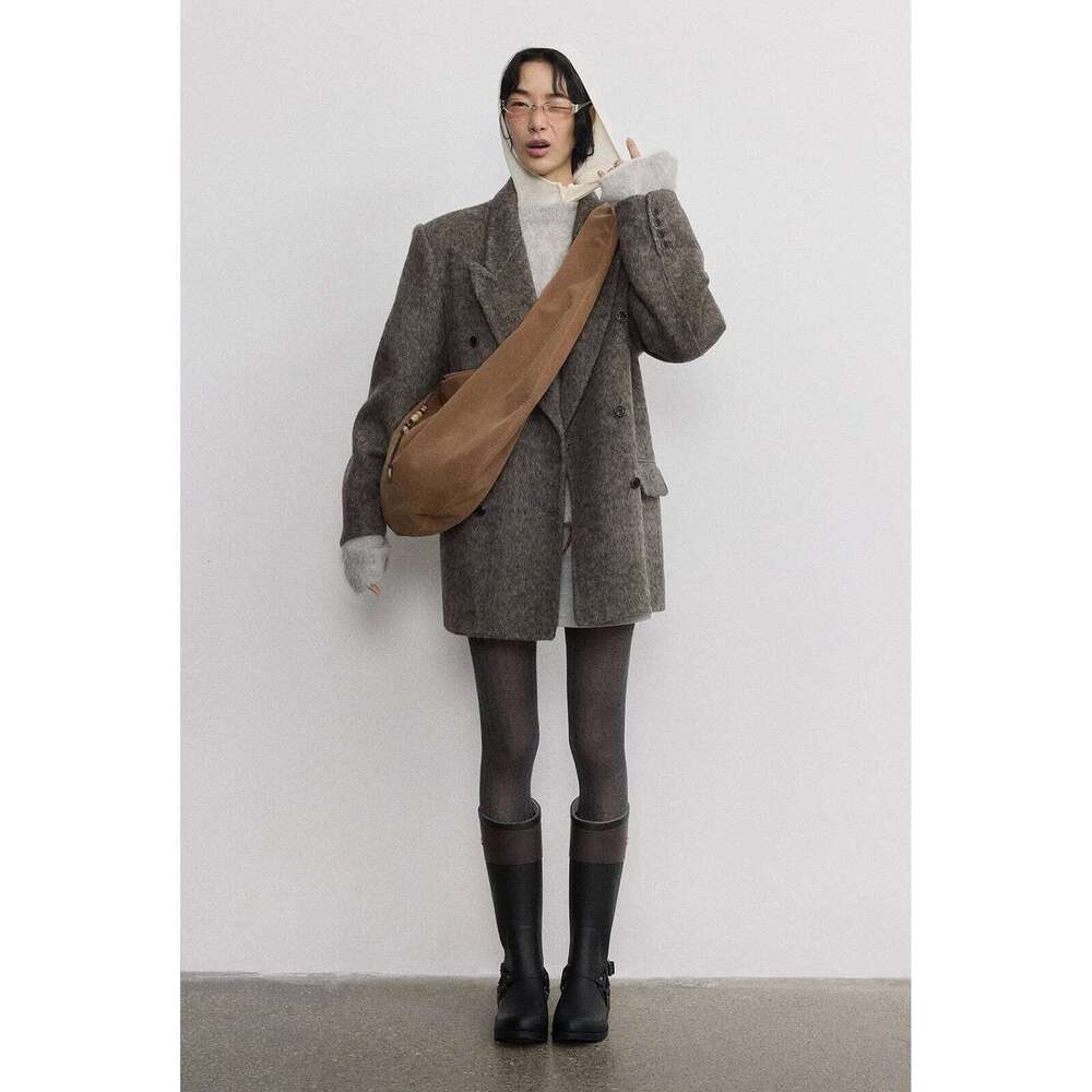 European American Retro Frosted Suede Leather Women's Autumn And Winter New Large Capacity Oval Shoulder Bag Trendy