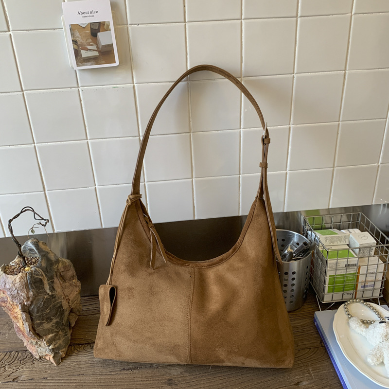 Free shipping designer bag Autumn and Winter Suede Tote Bag New Commuting Large Capacity Shoulder Bag Versatile Casual Crossbody Bag