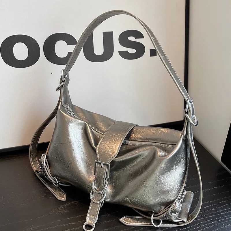 Sier Leather Crossbody Bags for Wen Luxury 2024 Y2k Korean Fi Underarm Shoder Bag Fem Armpit Bag Handbags bolsas11 D251027