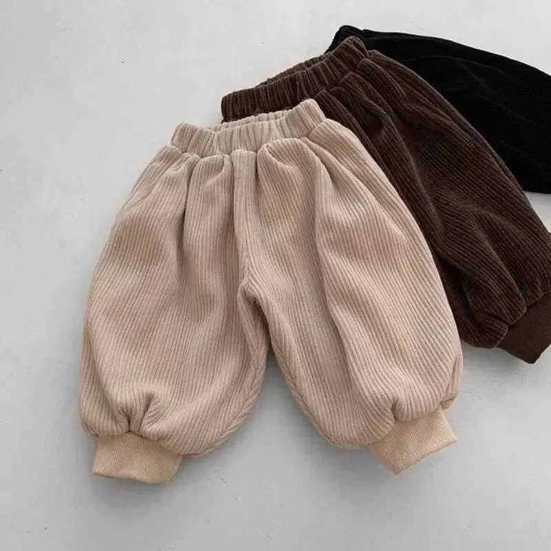 Spring and Autumn Baby Pants Winter Men and Womens Corduroy Plush Loose Lantern Pants Baby Solid Color Thickened Casual PantsT251027