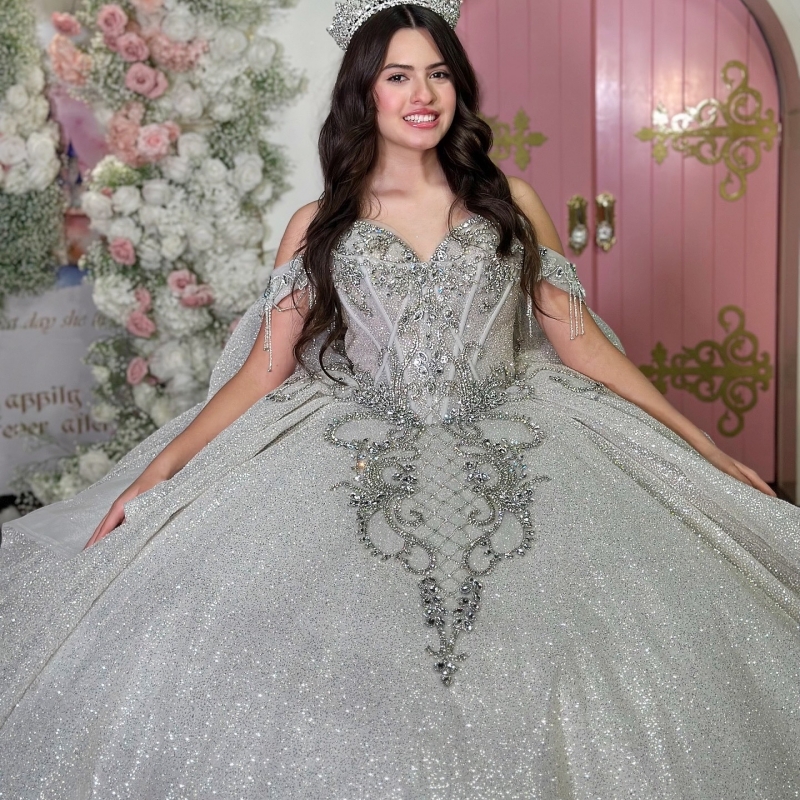 Light Silver Shiny Quinceanera Dresses Off The Shoulder Sequin Applique Beading Crystal Tull Party Birthday Sweet 16 Dress Vestidos 15 De Anos