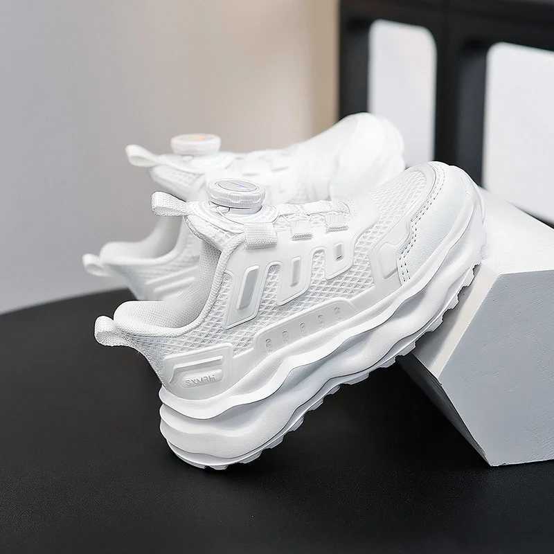 New mesh breathable small white shoes for boys and girls campus soft soled running shoes for middle school children and students Z251027
