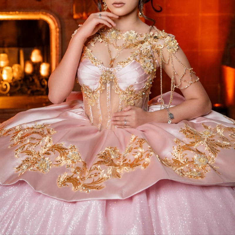 Pink Shiny Quinceanera Dresses Off The Shoulder Applique Lace Beading Bow Tull Party Birthday Sweet 16 Dress Vestidos 15 De Anos