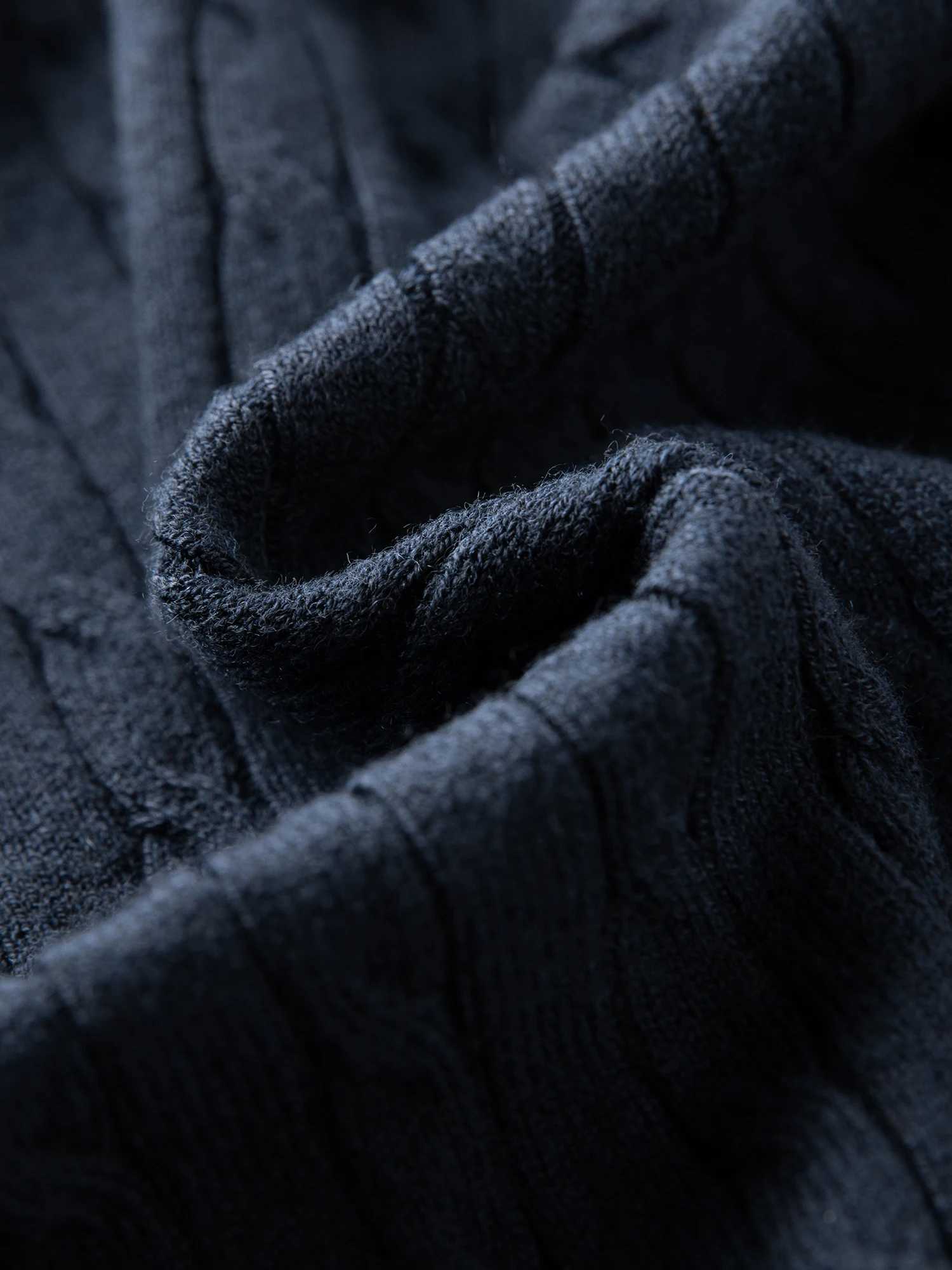 FSLE Fake Twopiece Design Cable Knit Sweater for Women 2025 Autumn New Slim Fit Embroidered Contrast Color Top 25FS13297T251027