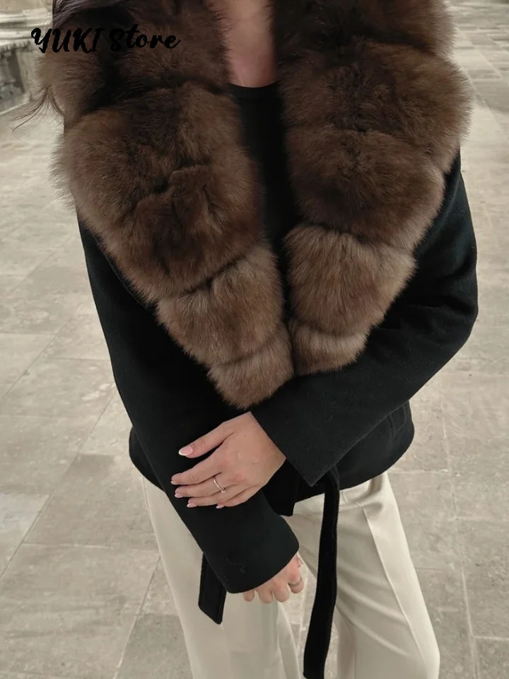 Elegant Fur Patchwork Short Warm Coat Women Lapel Lace Up Long Sleeve Coats Female Autumn Winter Lady Outwears 251027