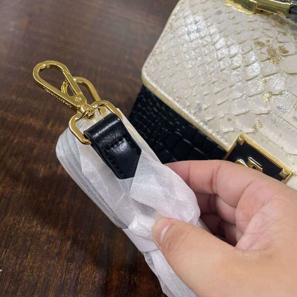 Designer Bag Tote Shoulder Bag New Fashion Genuine Leather Snake Pattern Handbag High End Versatile Single Crossbody Small Square B