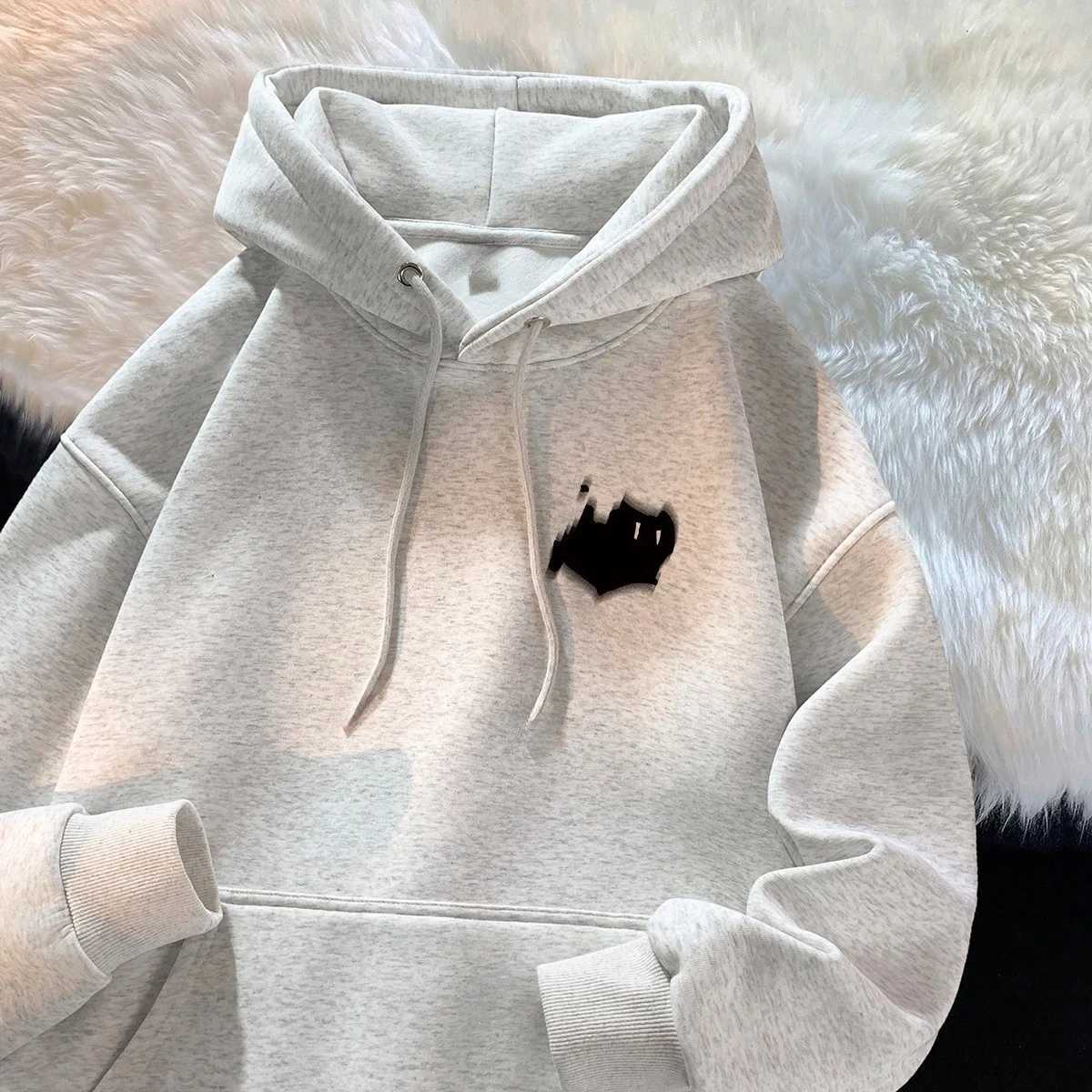 Fashionable mens hoodie versatile autumn and winter jacket Hong Kong style American street printed mens clothing pattern Y2K W251027