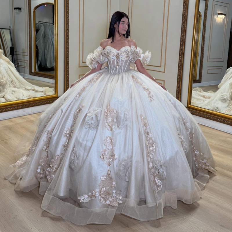Light Champagne Shiny Quinceanera Dresses Off The Shoulder Applique Flower Beading Crystal Tull Party Birthday Sweet 16 Dress Vestidos 15 De Anos