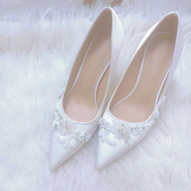 White wedding shoes for women new flower pearl fine heel pointed high heels bridal shoes wedding shoesXJ251027