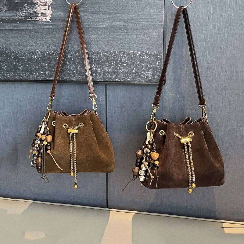 Soft Solid Faux Suede Simple Commuting Crossbody Hot Sale Sweet Girls Bucket Shoulder Bags For Women Thread String Handbags Suotong1027