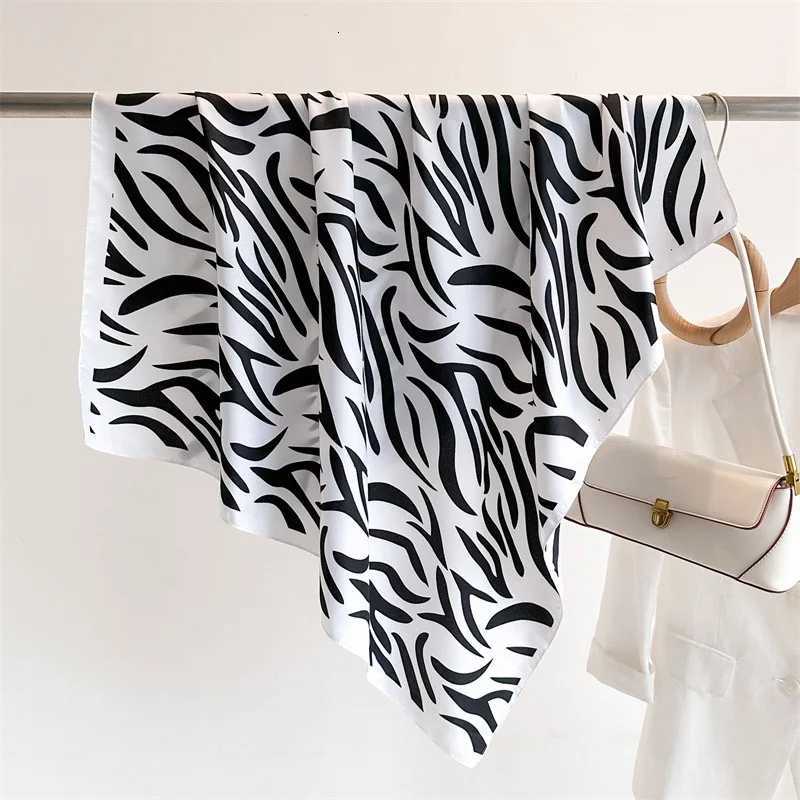 Wen Spain Brand Design Scarf Fashion opard Zebra Silk Scarves Square Small Handkerchi Neck Snood Bag Hijab Snood 9090CmW251027