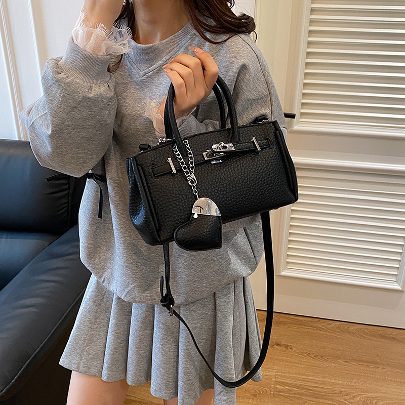 Free shipping designer bag High-end Stylish Small Bag for Women New Summer Versatile Crossbody Bag Trendy Handbag