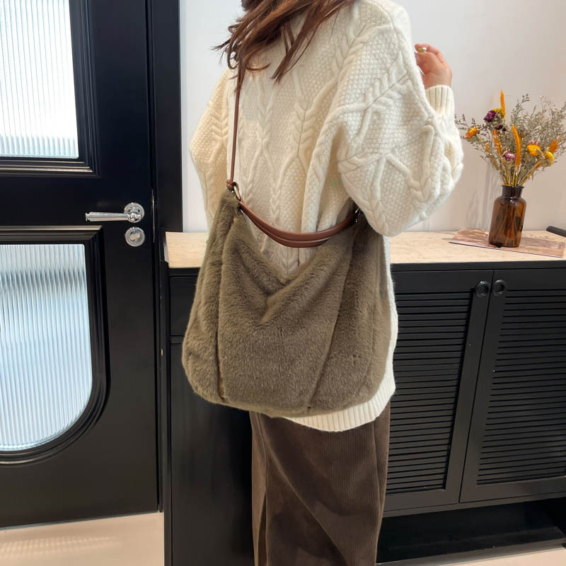 Autumn Winter Faux Mink Fur for Women New Fluffy Tote Large Capacity Furry Handbag Shoulder Crossbody Bag