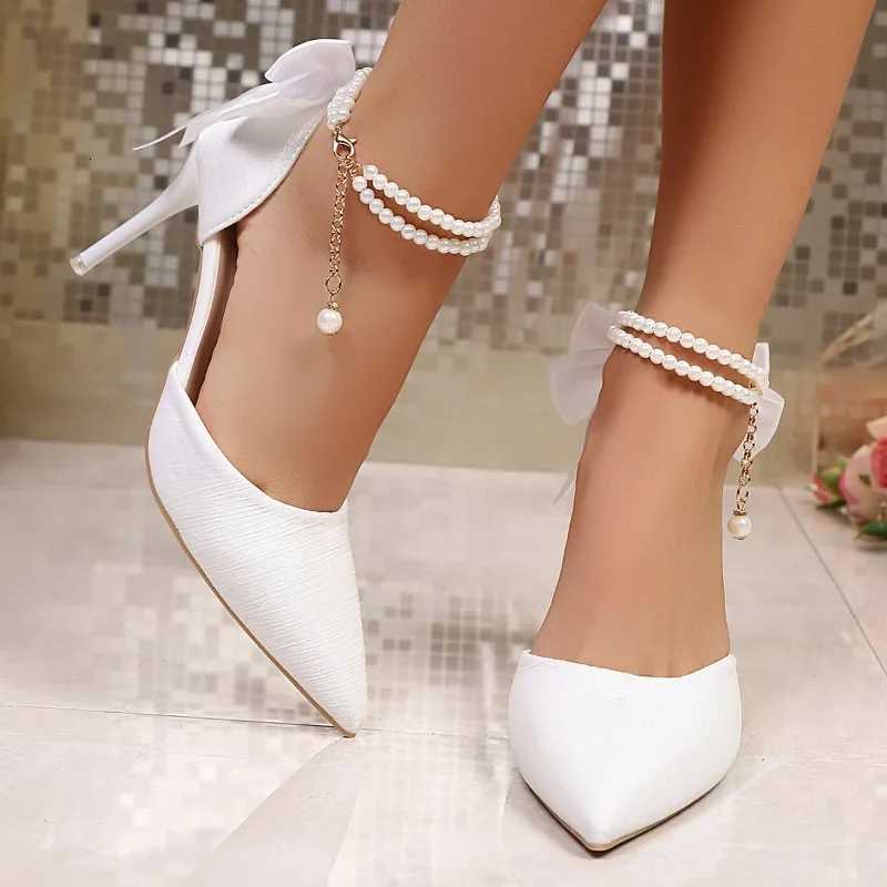 2025 New Wedding Heels Women Luxury Brand Design String Bead Pearls High Heels Ladies Sexy Elegant Pointed Toe White Black PumpsXJ251027