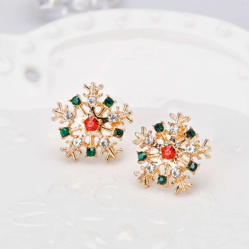 New Fashion Creative Versatile Christmas Snowflake Dia Stud Earrings for Women