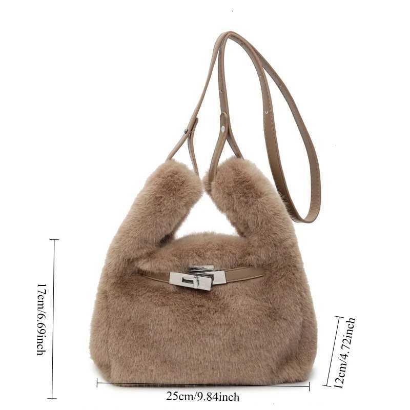 New Cute and Versatile Faux Fur Top Handle Bag Women Fashion Korean Crossbody Shoulder Bag Leisure Commuting Bucket Bag Y251027