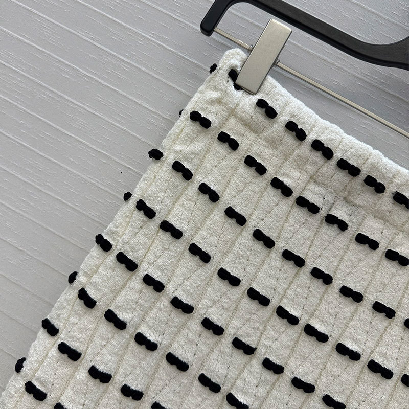 Chan Women's Black White Bow Semi Skirt Wool Blend Designer Luxury Elastic Waist Mini A-Line Bodycon French Elegant 2025 Winter New High Quality 