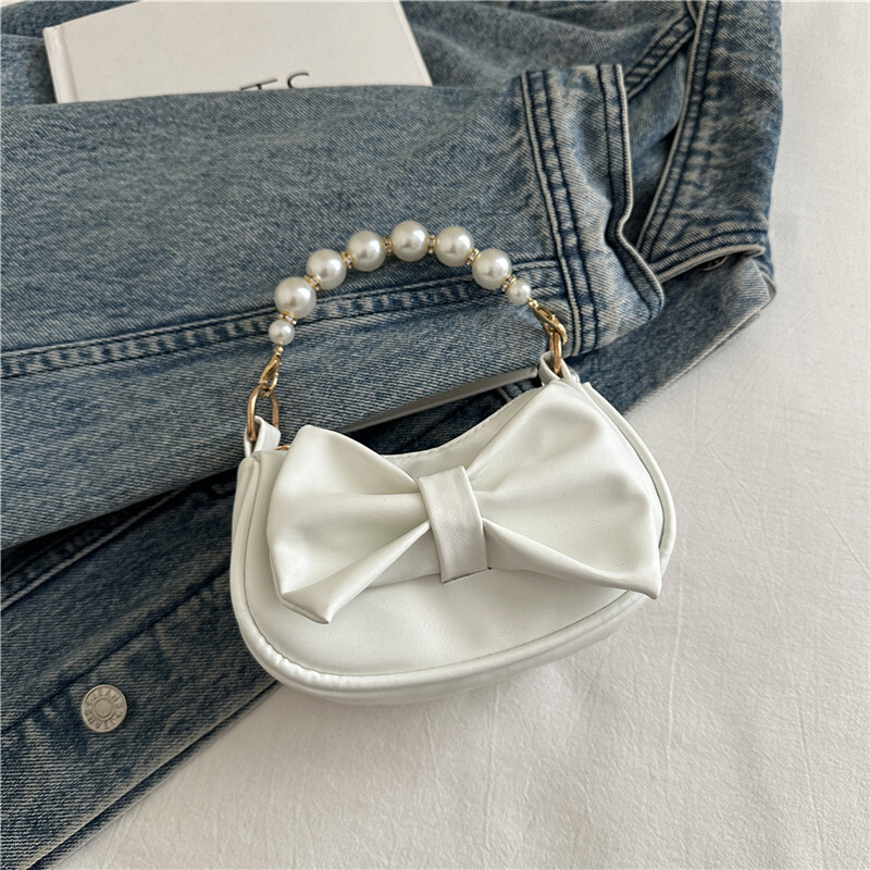 Sweet bow design handbag, winter new pearl chain design, fashionable and elegant women's shoulder bag, trendy and luxurious designer bag