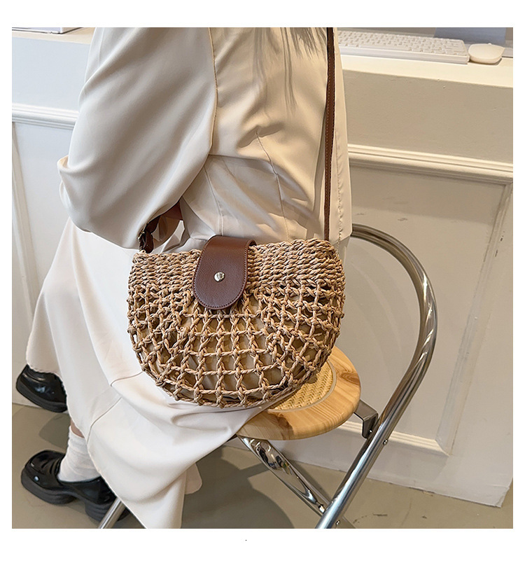 Korean style niche woven design handbag autumn and winter new fashion hollow semi-circular woven bag casual women's shoulder bag versatile design
