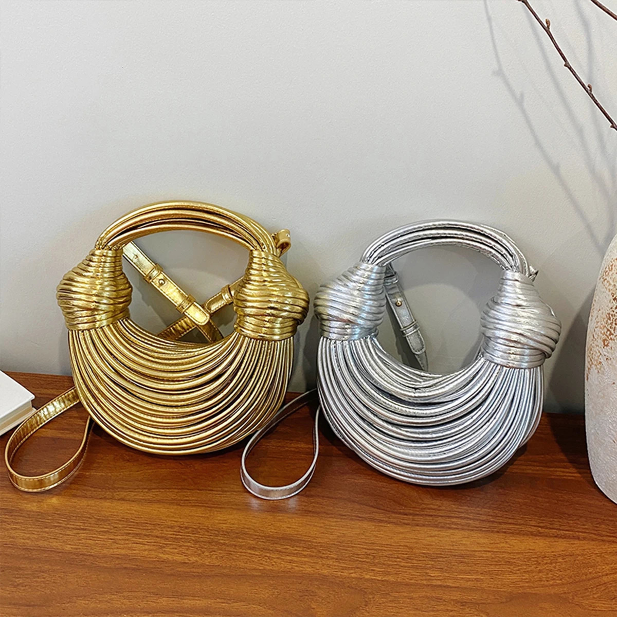 Elegant Women Evening Bag Shiny PU Clutch Detachable Strap for Party Wedding Gold Silver Glamorous Purse Banquet shoulder bag 251027