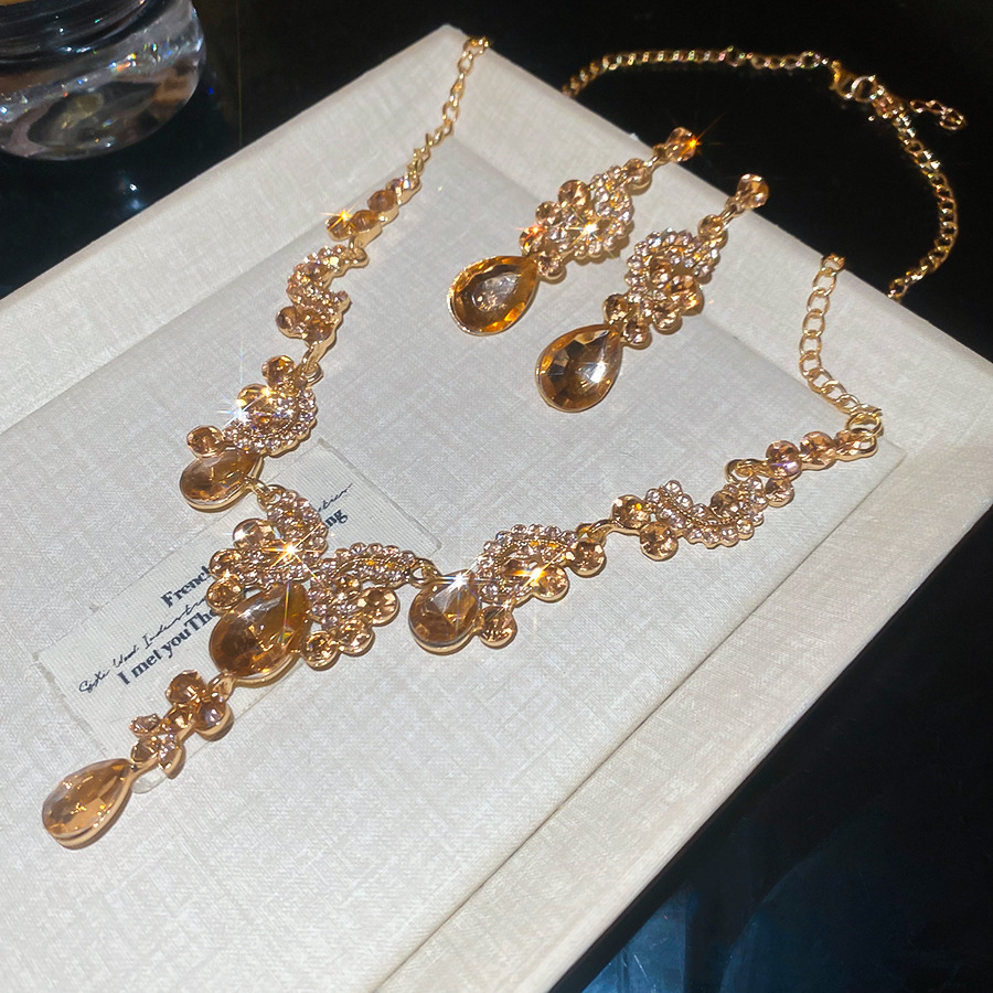 Bridal Tiara Three-Piece Luxurious and Elegant Wedding Accessories Set High-End Necklace Earrings Crown - view 4