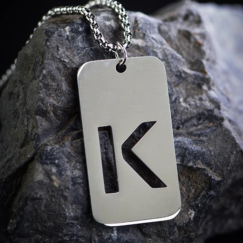 Hip Hop Rock Punk Gothic Style Stainless Steel AZ 26 Initials Womens Mens Pendant Necklace for Friend Glamour Jewelry 251020