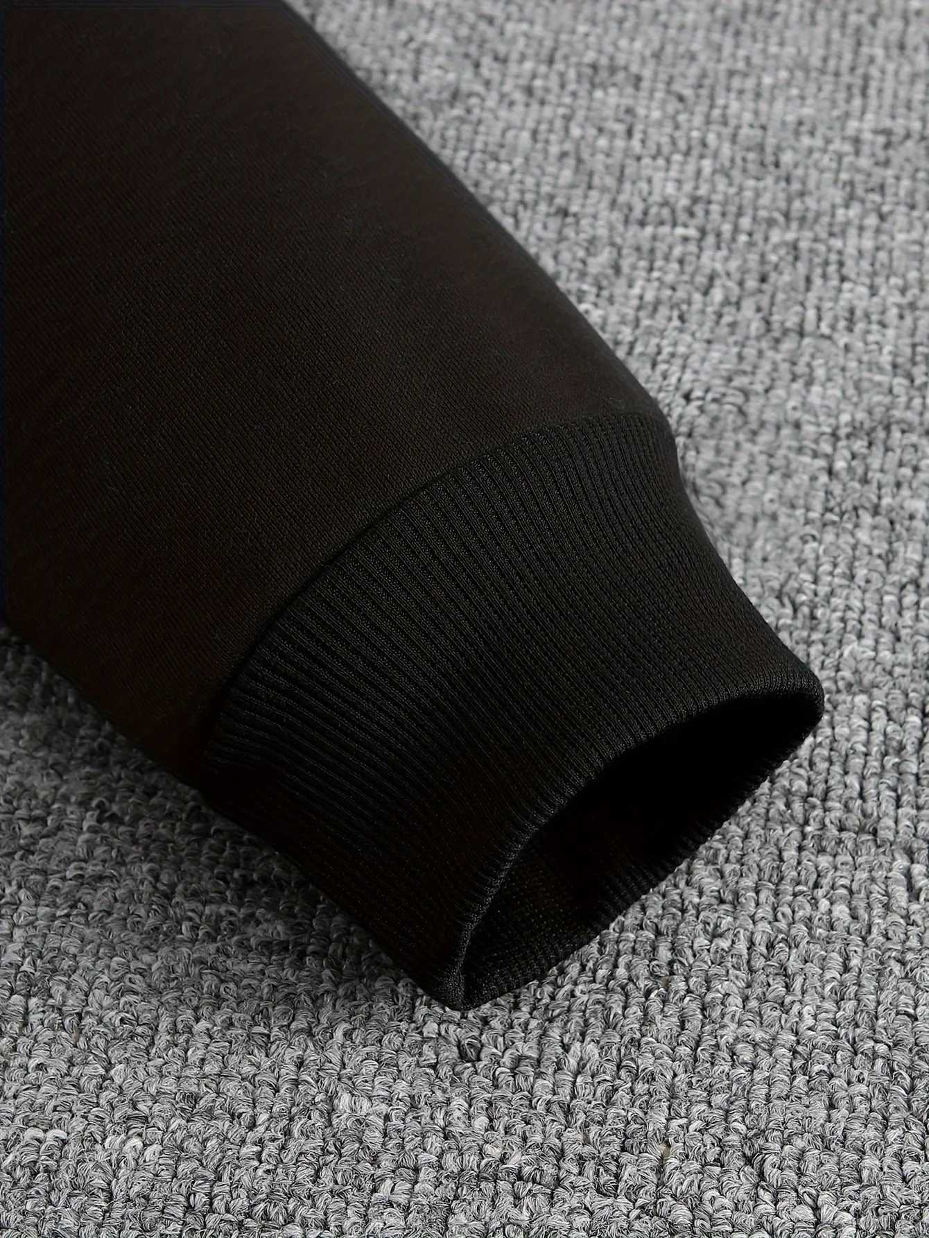 Hot selling autumn mens skull Aline printed micro elastic comfortable hooded sweatshirt outdoor urban trendy streetwear W251027