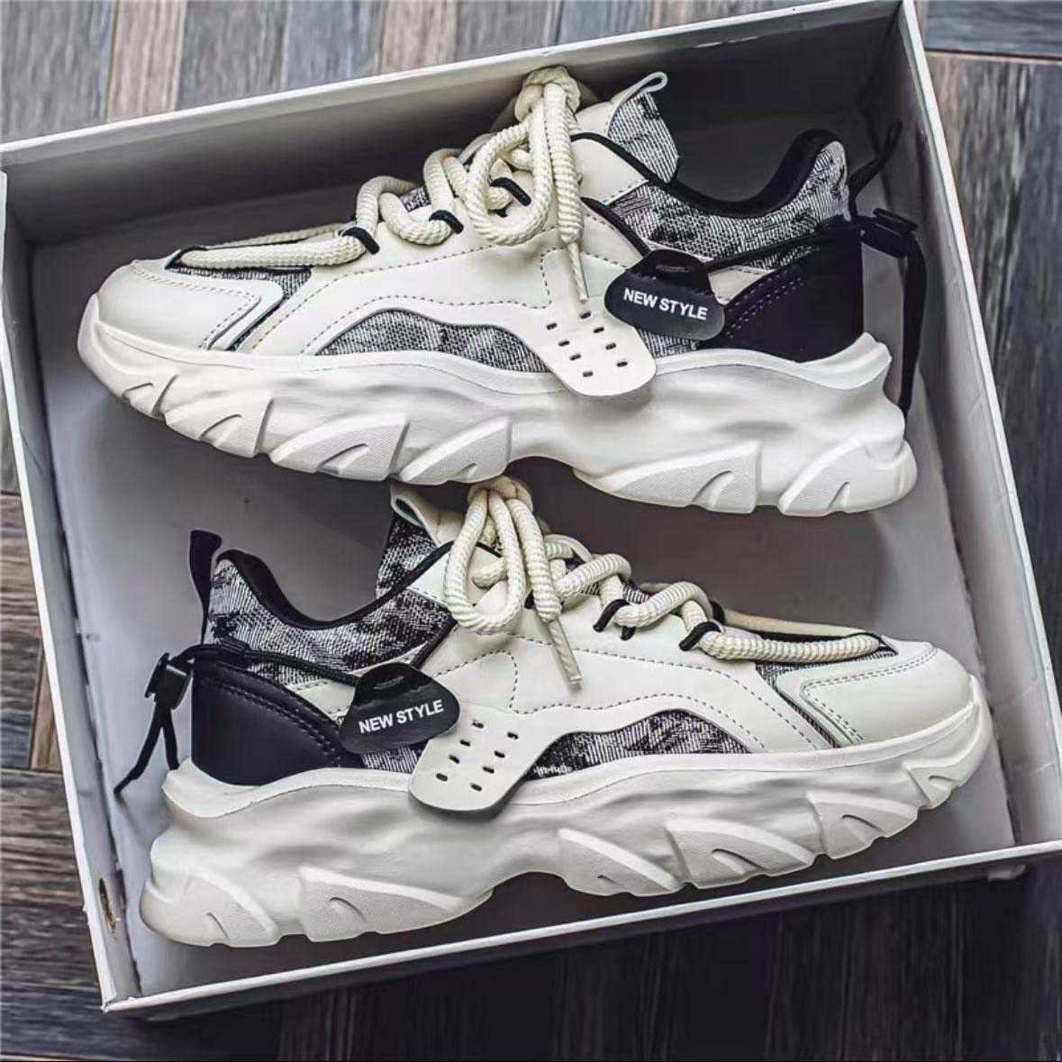 Top designer black and white men's and women's sports shoes, classic panda blue and cold gray platform height-increasing breathable outdoor 