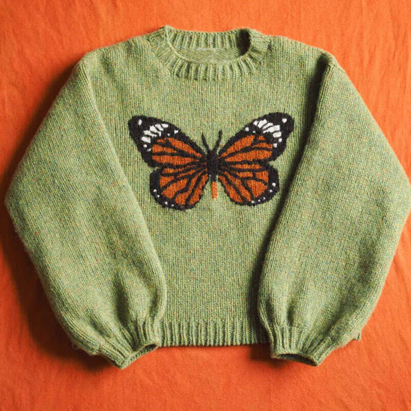 Knitted Sweater with Small Insect Jacquard Pattern, Round Neck, Long Sleeve, Loose Street Style, Cute Style